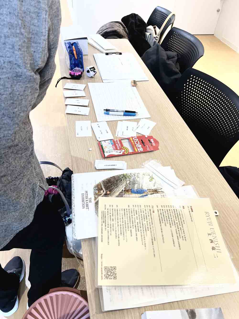 上西竜二 神辺絵画サークル展 搬入風景その2