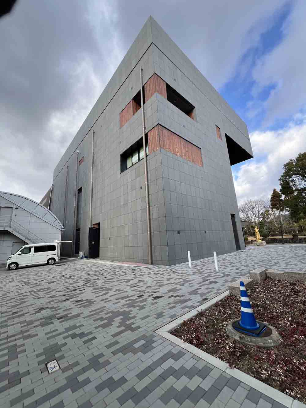 上西竜二 神辺絵画サークル展 搬入風景その4