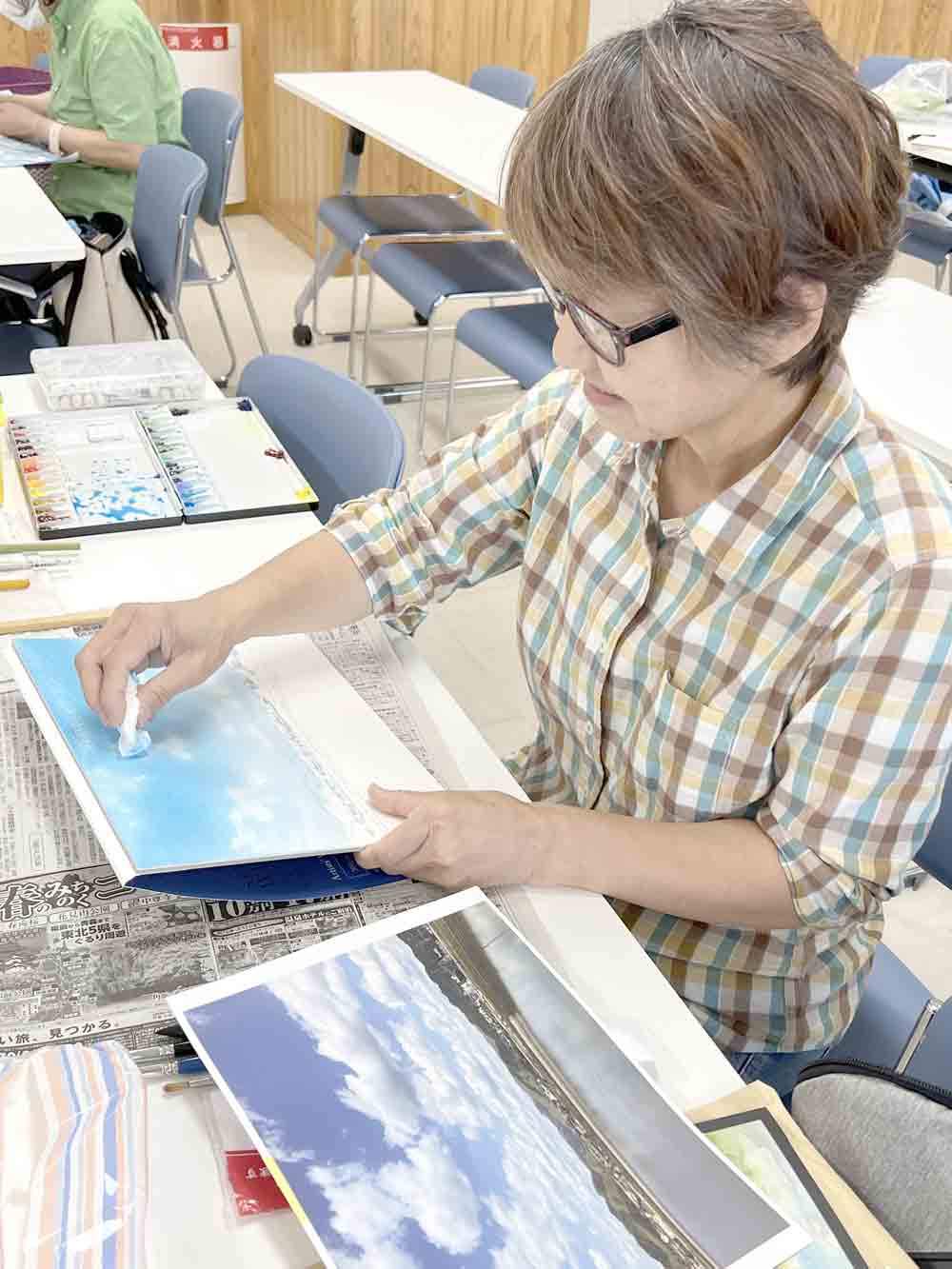 神辺絵画サークル-教室風景 その4