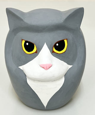 素焼きだるまに色付け その1